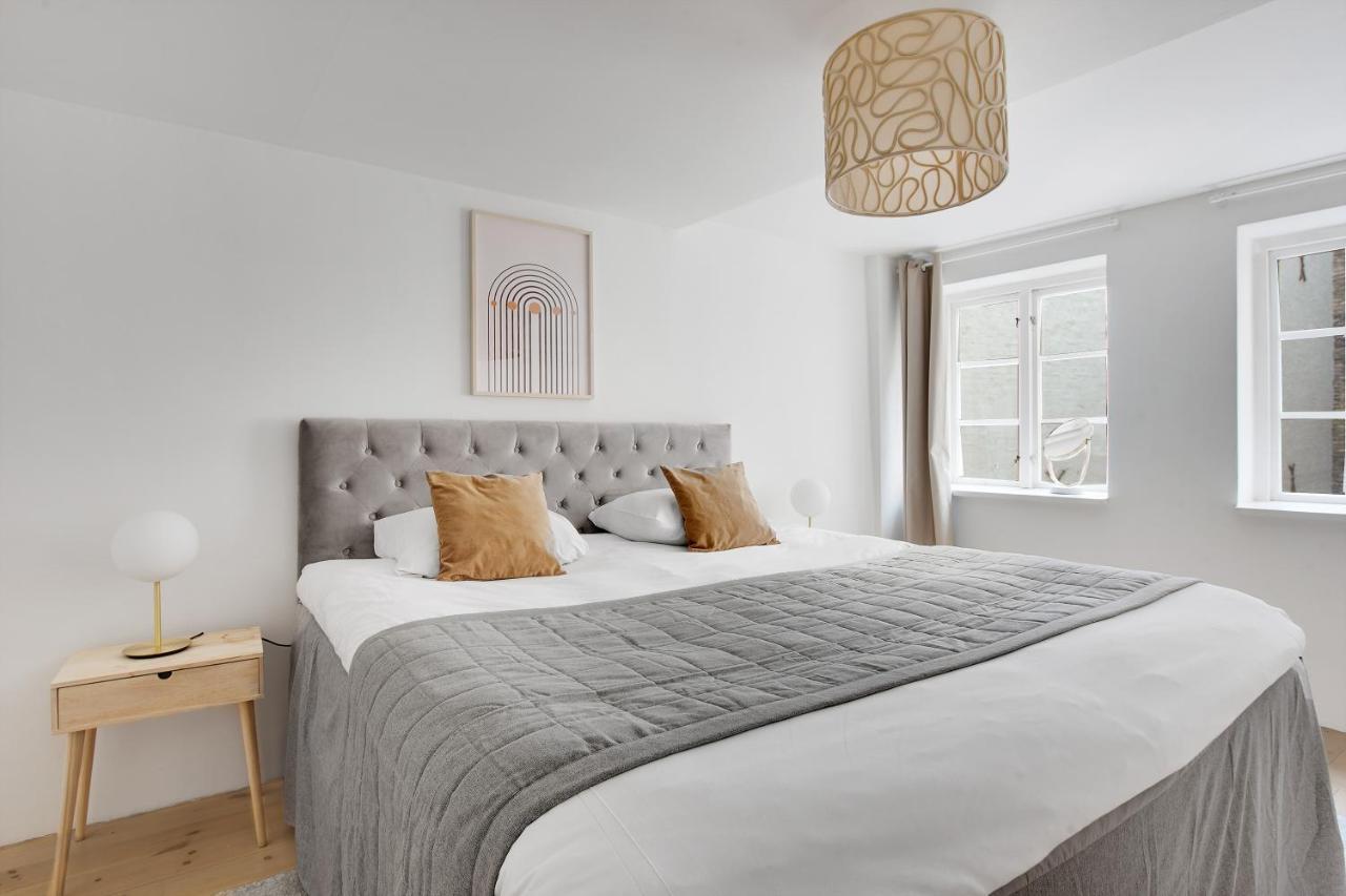 Sanders Main - Endearing Two-Bedroom Duplex Apartment With A Balcony Next To Magical Nyhavn 코펜하겐 외부 사진